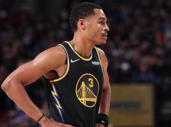 勇士憾负 在太阳防守组头上摘走38分普尔没输